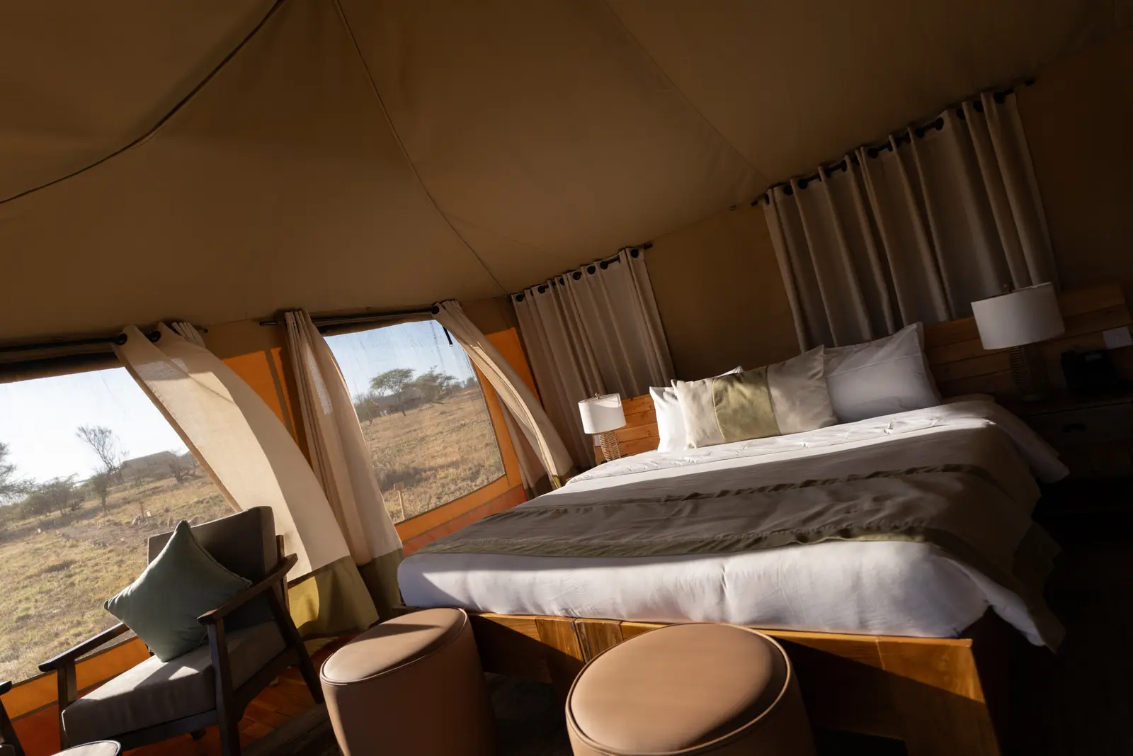 Jackals Lair, Central Serengeti